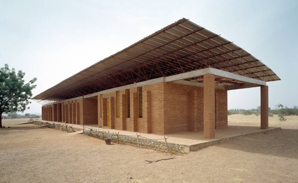 Gando Primary School, Burkina Faso (kerearchitecture.com)