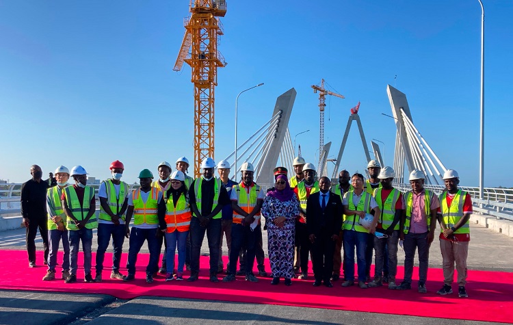 Tanzanian President Samia Suluhu Hassan inspecting the Tanzanite Bridge project (Courtesy: seetao.com)