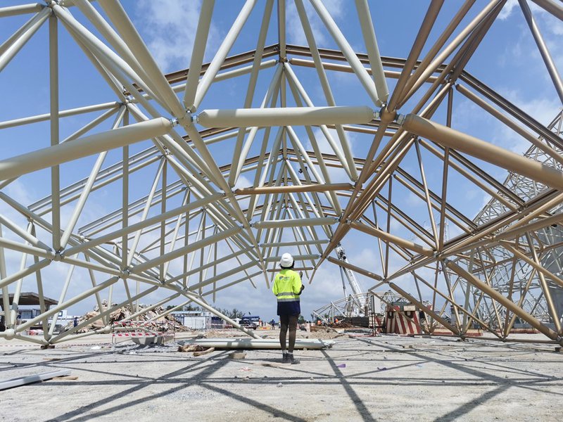 Roof Truss Metal Structure (press.besix.com)